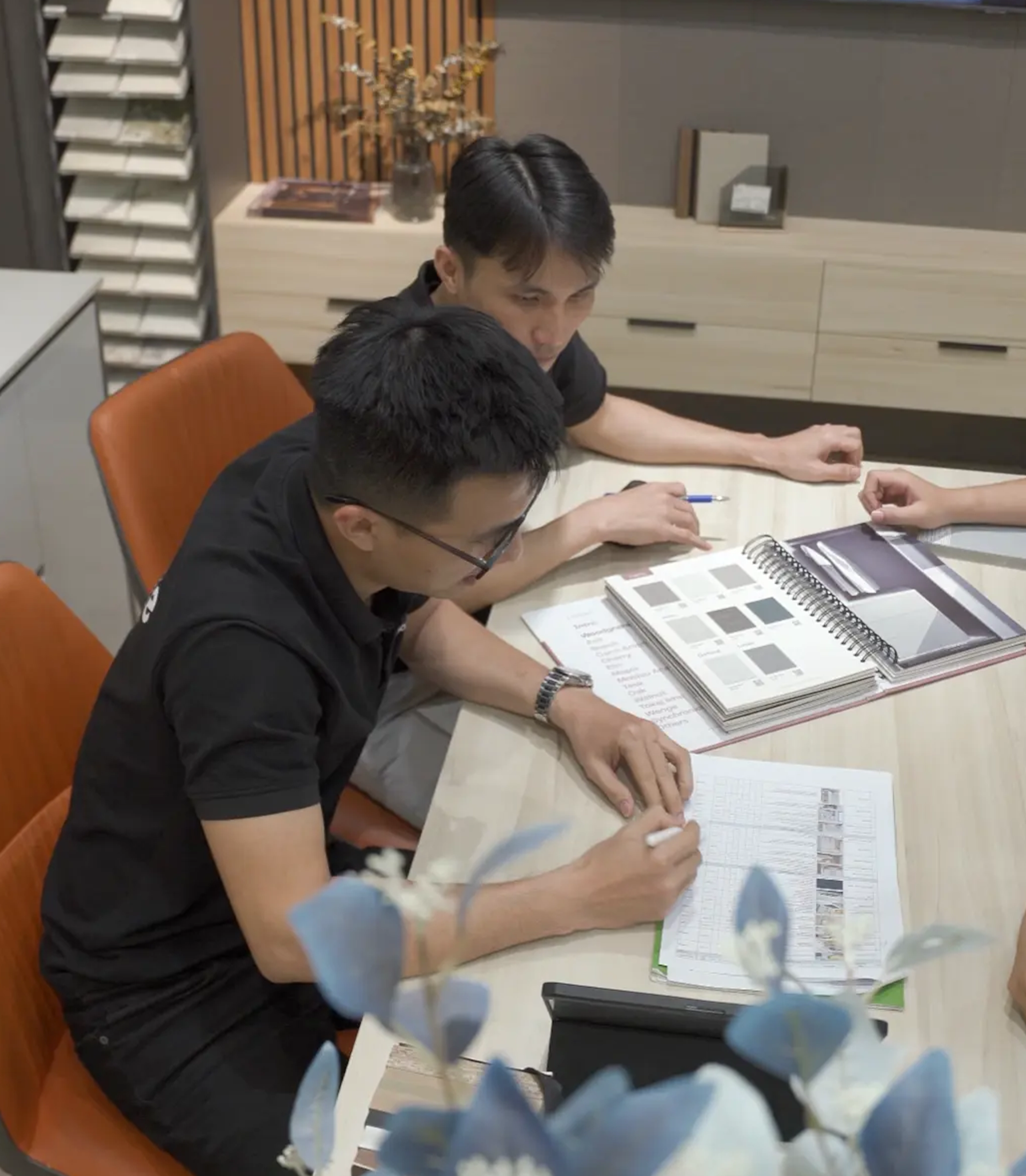 Tiếp nhận & tư vấn